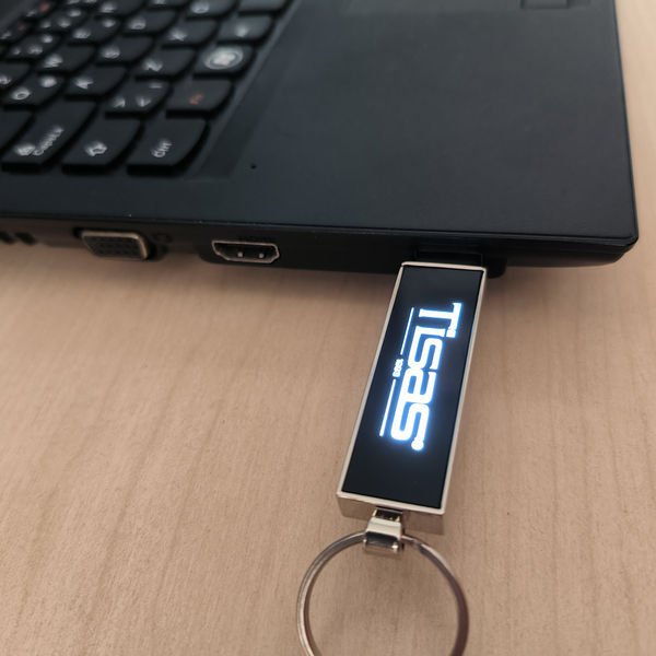 Işıklı Usb Bellek 32 Gb