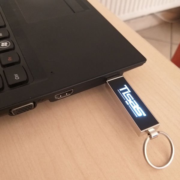 Işıklı Usb Bellek 32 Gb