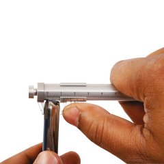 Kumpas Plastik Tükenmez Kalem Kırmızı